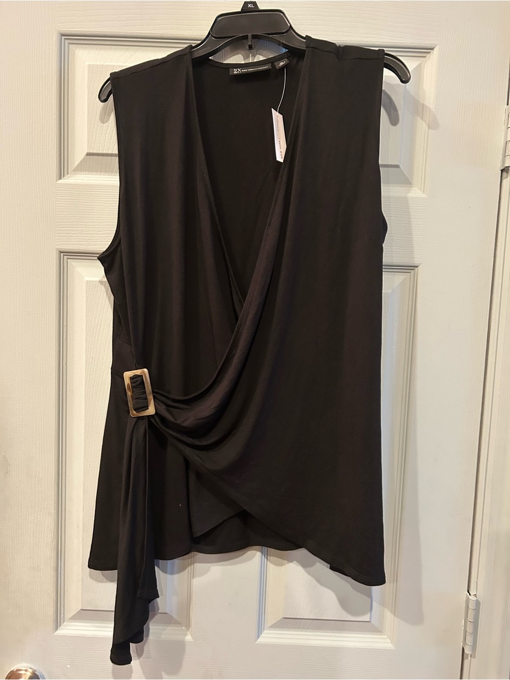 New York & Co Sleeveless Black Drape Wrap Top with Buckle Detail Size XL